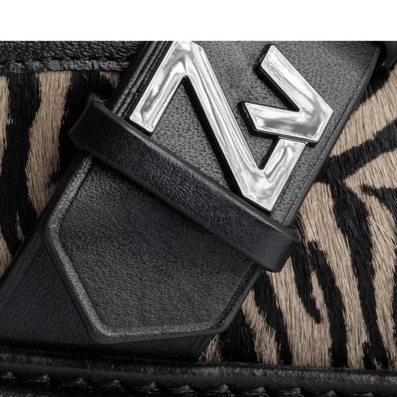 NEW ZADIG & VOLTAIRE women's alpha zebra-print leather mules in taupe - Picture 5 of 5